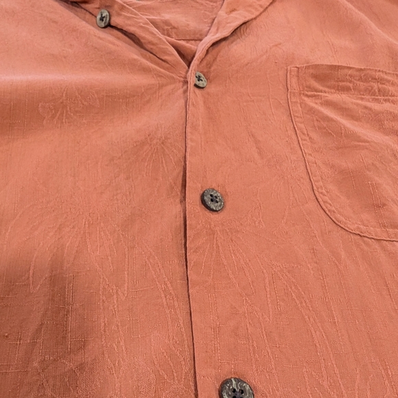 Tommy Bahama Mens Hawaiian Shirt XL Salmon 100% Silk Short Sleeve Casual - Picture 9 of 9